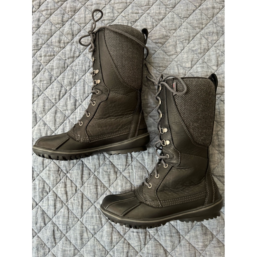 L. L. Bean Winter Boot - Black -Size 7 - image 1